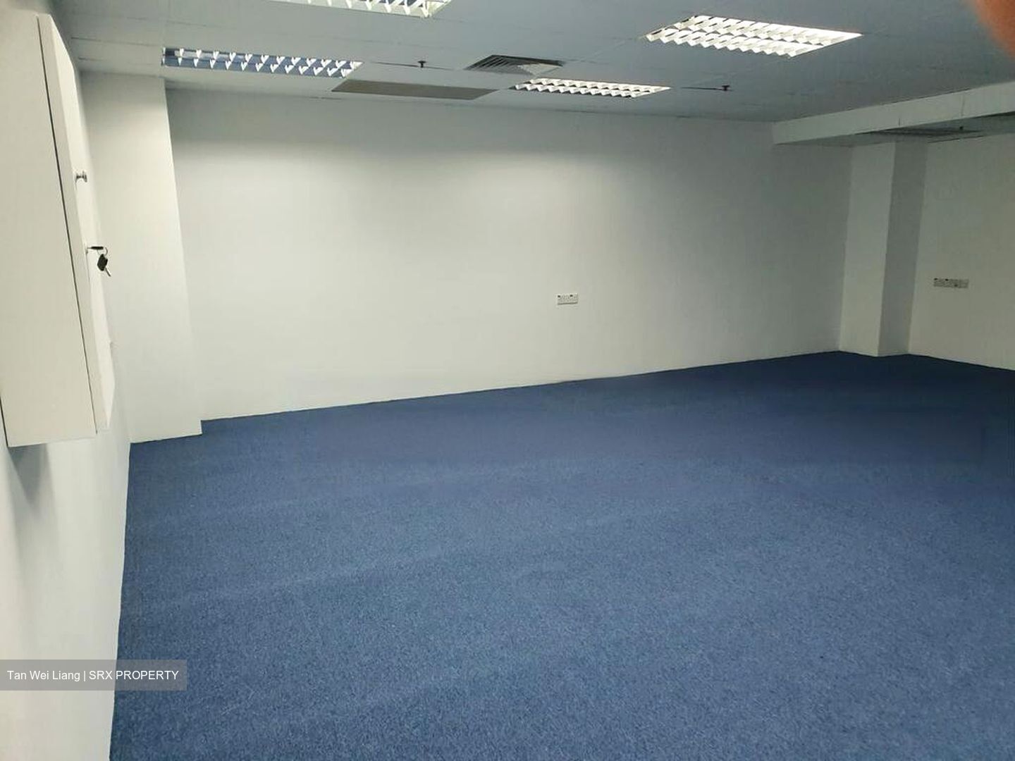 Textile Centre (D7), Office #454653291